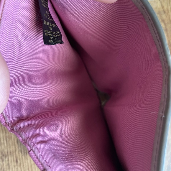 Gray Fossil Wallet - Picture 4 of 4